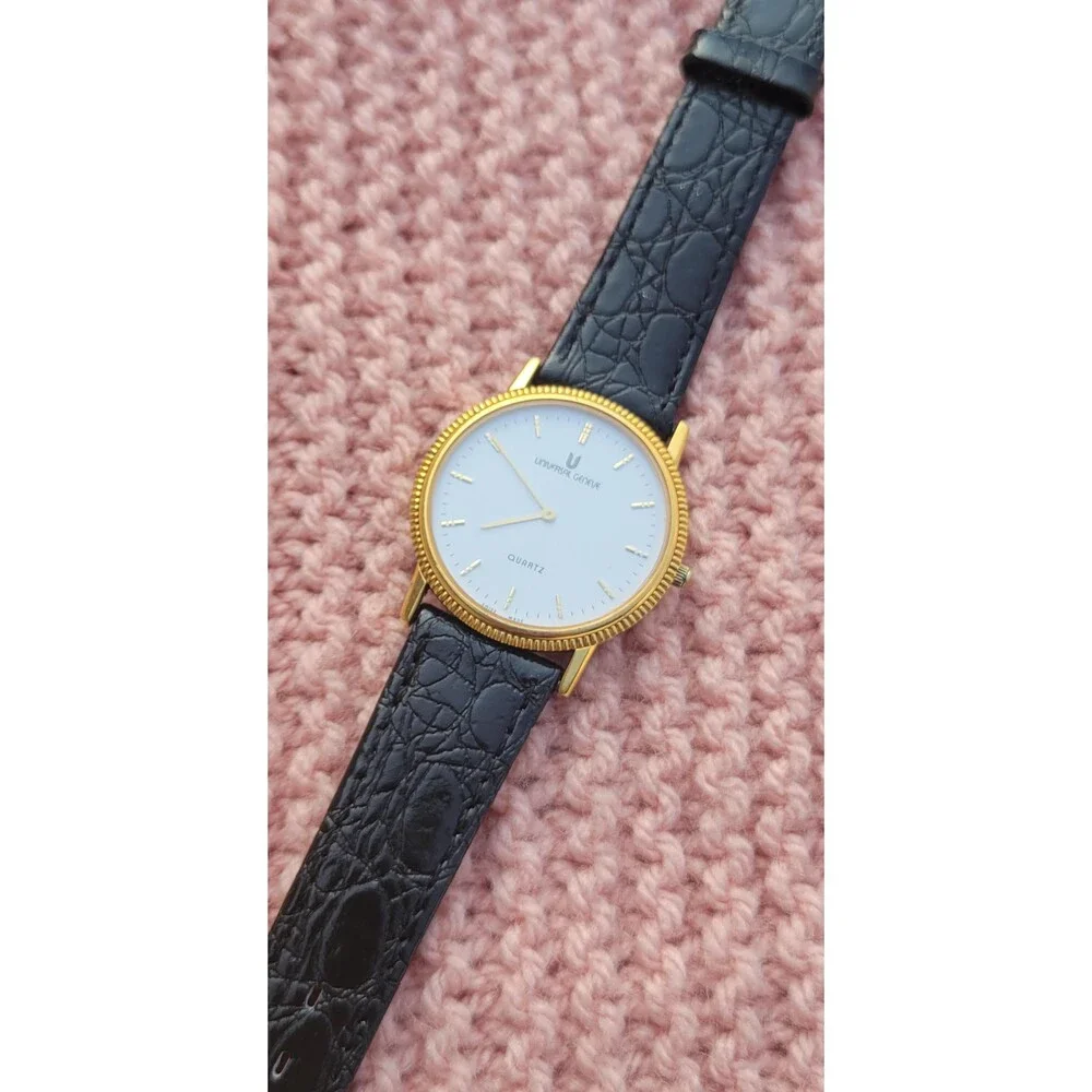 Vintage Universal Geneve Quartz Slim Unisex Watch Ref 533.240 Gold Plated RARE